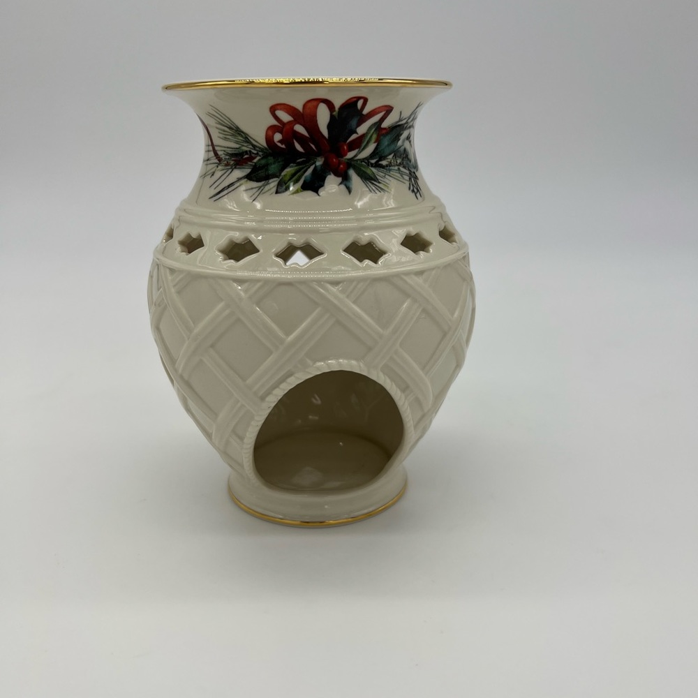 Lenox Porcelain Holiday Wax Tart Burner / Oil Warmer